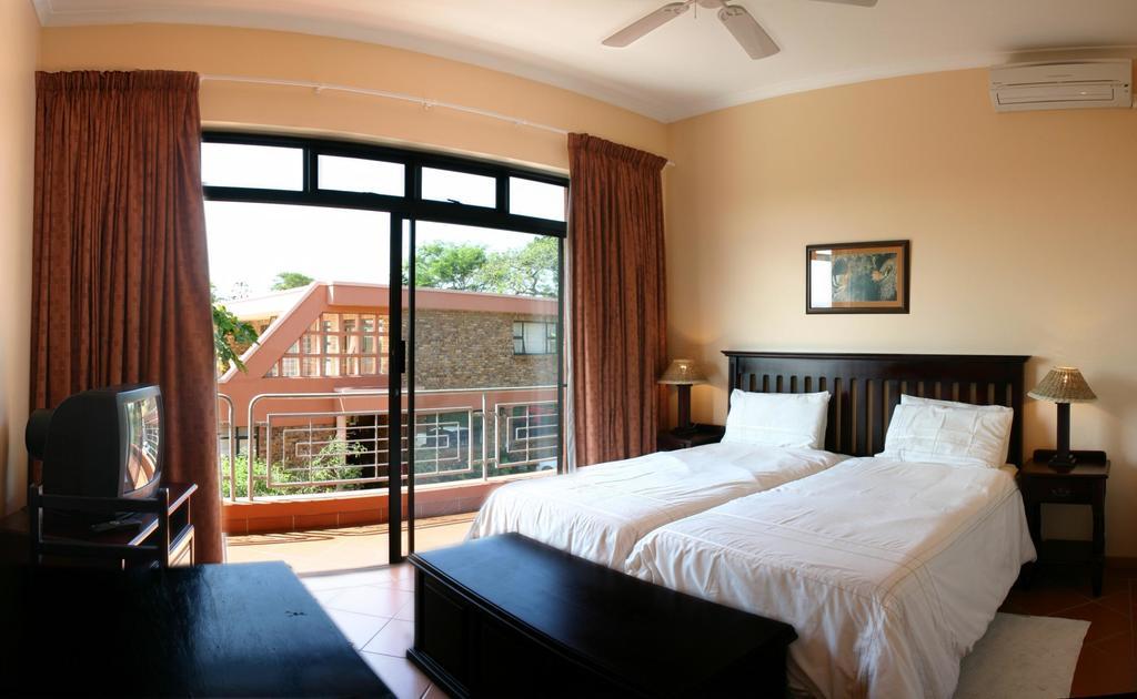 Ibis Lodge Durban Bagian luar foto